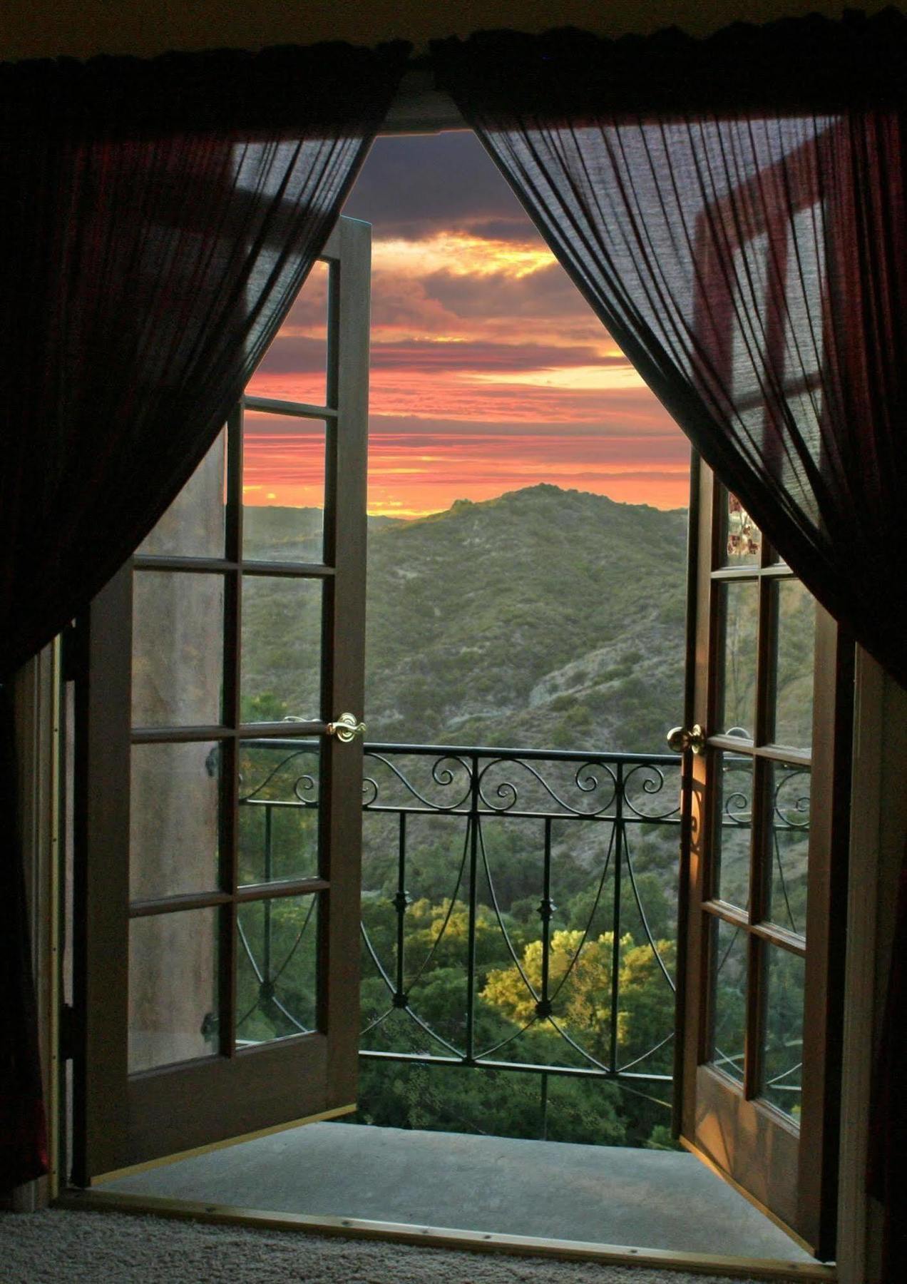 Topanga Canyon Inn Bed and Breakfast Bagian luar foto